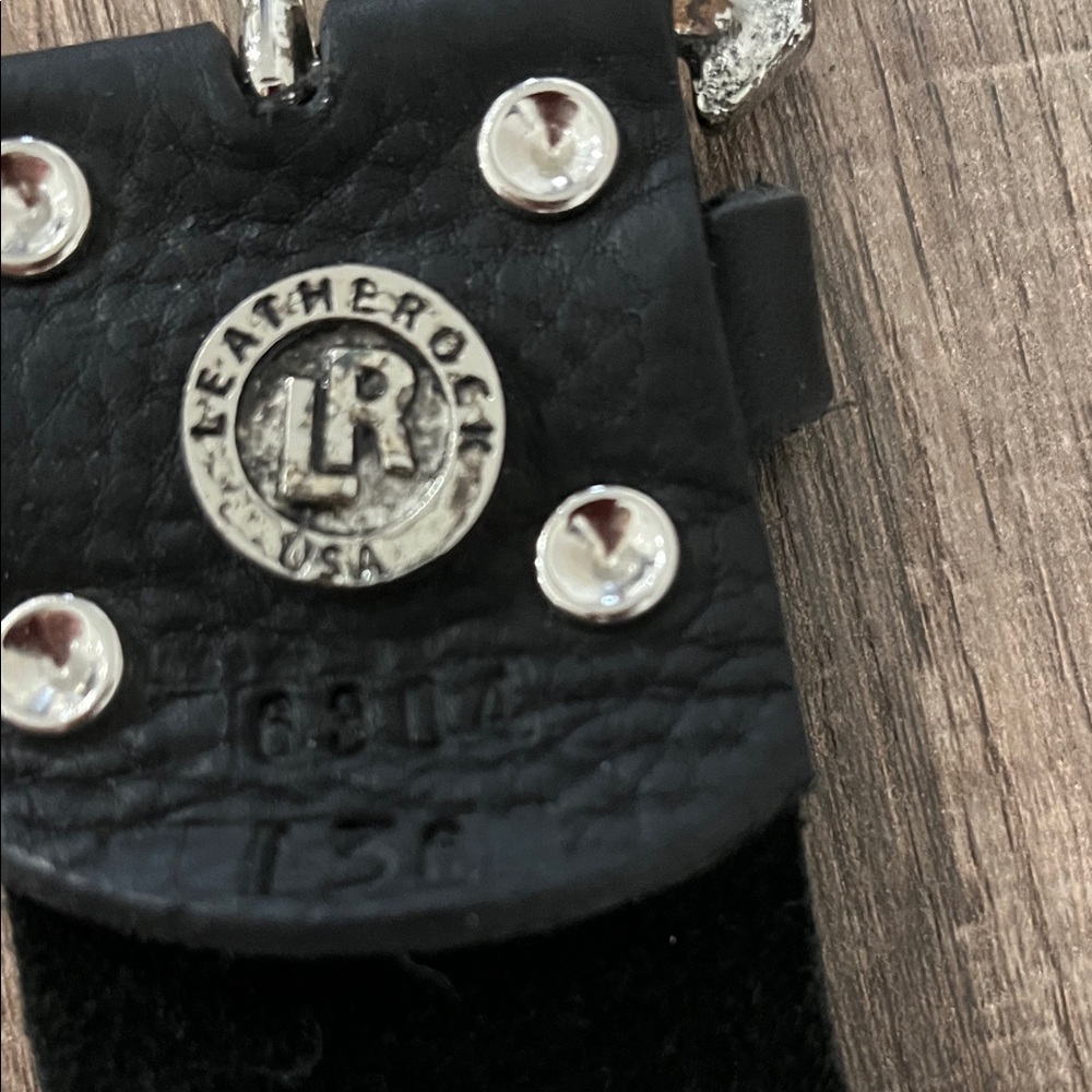 Leather Rock USA Studded Black Leather Belt genuine leather with Loop Accessory - Picture 2 of 3